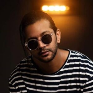 دانلود آهنگ کاش میشد صداتو بغل کرد شبا امین پرور