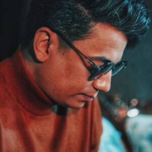 دانلود آهنگ محسن ابراهیم زاده نرو جانم + متن کامل دانلود آهنگ محسن ابراهیم زاده نرو جانم + متن کامل