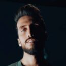 دانلود آهنگ یکی اینجاست که قلبش مال بندس زانکو دانلود آهنگ یکی اینجاست که قلبش مال بندس زانکو