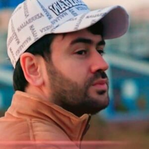 دانلود آهنگ سن چاغیرسان گلرم من اوزیر مهدی زاده دانلود آهنگ سن چاغیرسان گلرم من اوزیر مهدی زاده