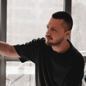 دانلود آهنگ شایع نیستمتون دانلود آهنگ شایع نیستمتون